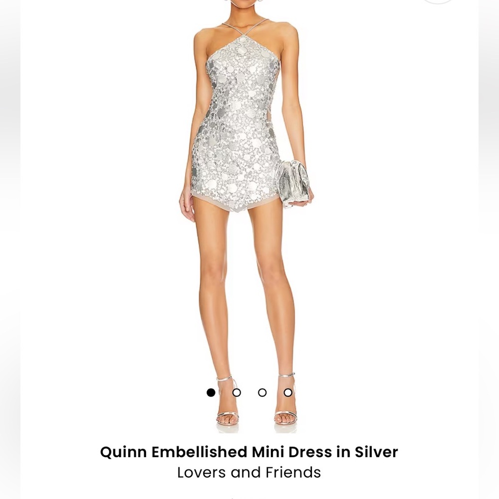 Lovers and friends Quinn dress. Warn twice, missing two embellishments.